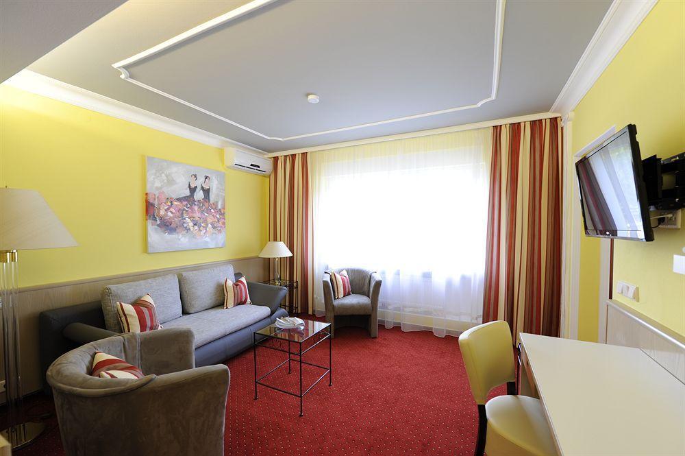 Hotel Ambiente Bad Bellingen Ngoại thất bức ảnh